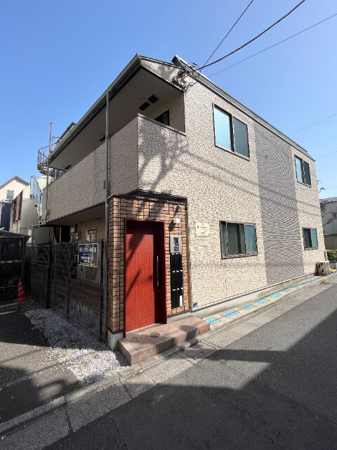 ＢＬＵＥ　ＬＥＡＦ 外観