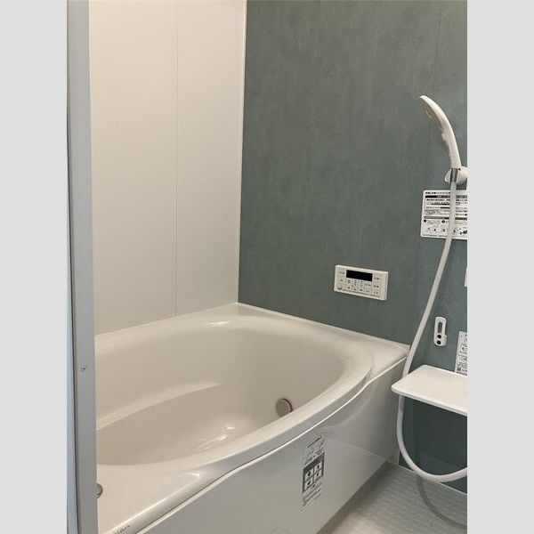 リーブルファイン若葉桜木102号室 お風呂