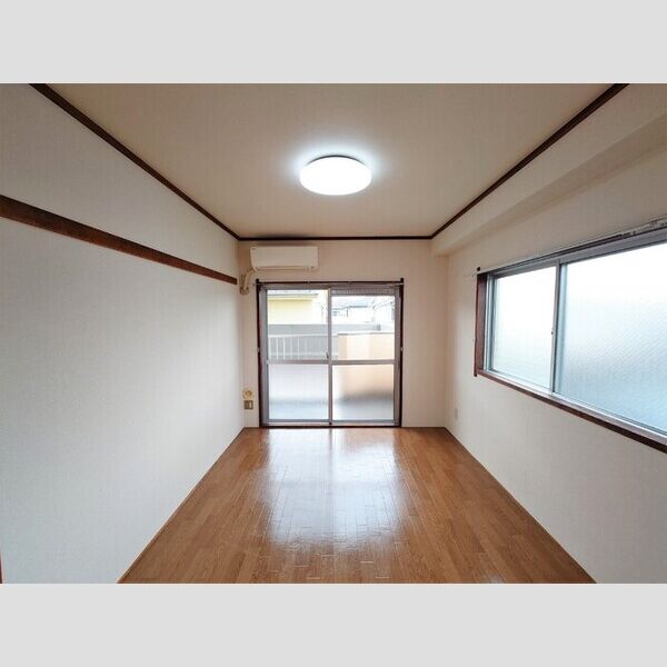 小峯ビル201号室 洋室6帖(別角度)