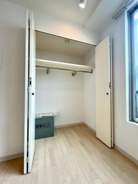 レジディア駒沢大学3階 収納