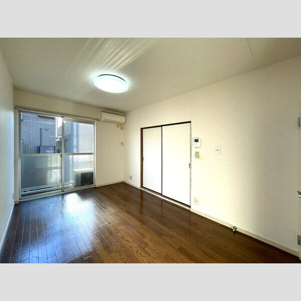 フラット　Ⅰ202号室 DK