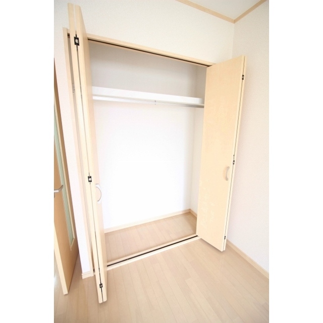 ハイツ みらい202号室 内観