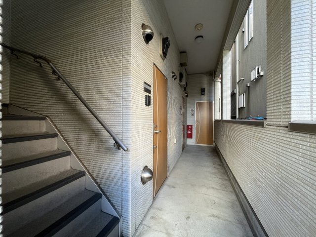 セリシール2階 エントランス