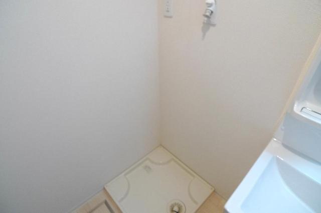 ＲＥＥＮＡ（リーナ）102号室 洗濯機置場