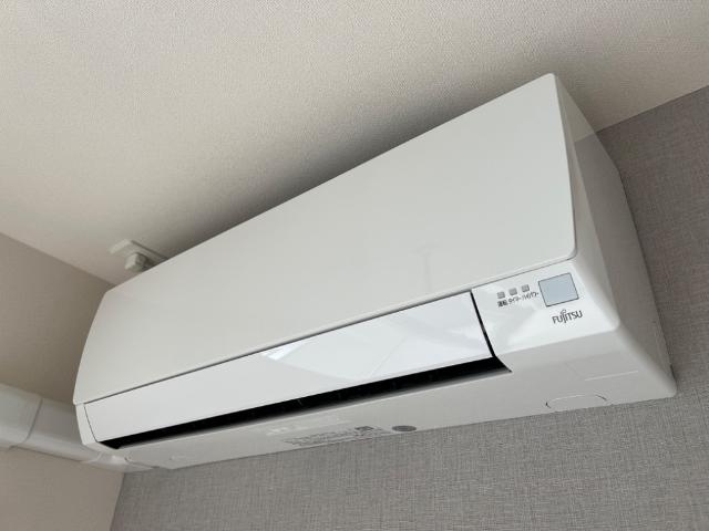 Ｎｏｕｖｅｌｌｅ　Ｖａｇｕｅ（ヌーベル・バーグ） エアコン