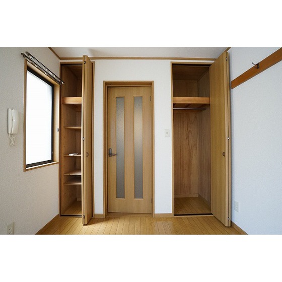 くるみハウス0101号室 クローゼット