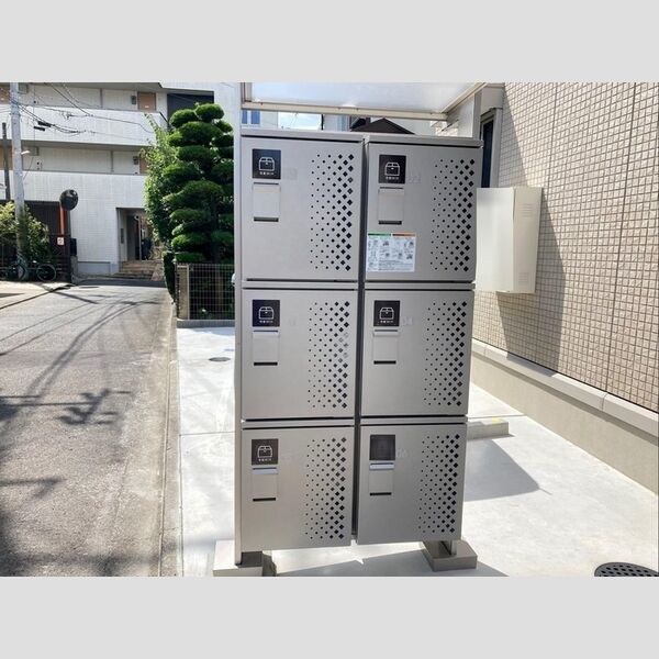 アネックスSagami105号室 宅配ボックス