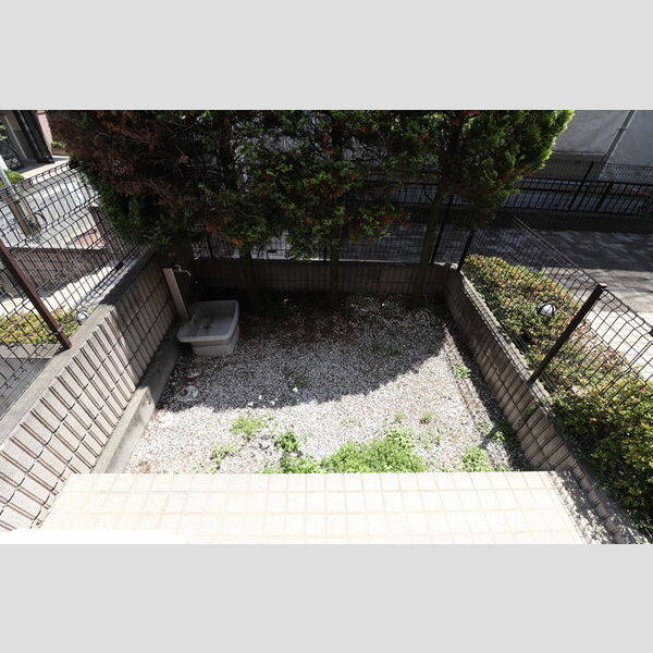 テラス瀬ヶ崎　A/BB102号室 ★専用庭★