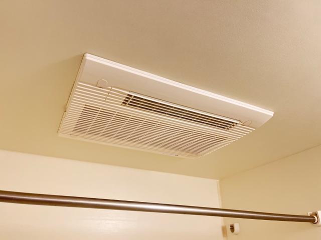 プロニティー・ヒルズ201号室 浴室乾燥機