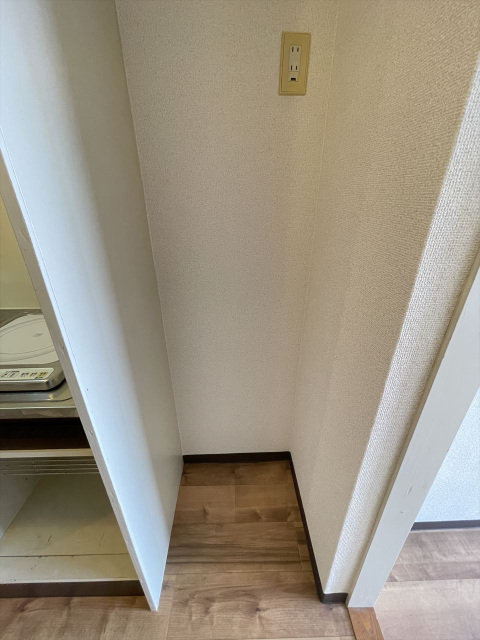 スカイコート喜多見404号室 冷蔵庫置場