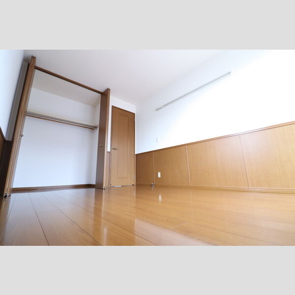 クレセール　B 洋室