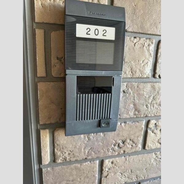 ラ・メゾン・ベルテ モニター付きインターフォン