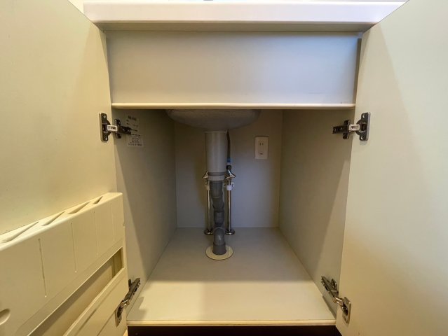 サーラ・コモド八幡山ヴェローナ309号室 収納