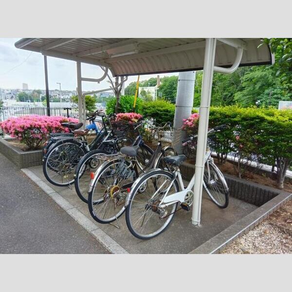 サンライトスクウェア　壱番館・弐番館 駐輪場