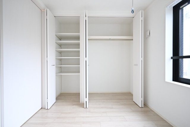 フェリデンシア御嶽山2階 クローゼット・収納