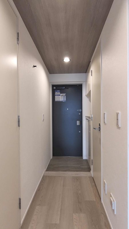 レジディア西麻布5階 玄関