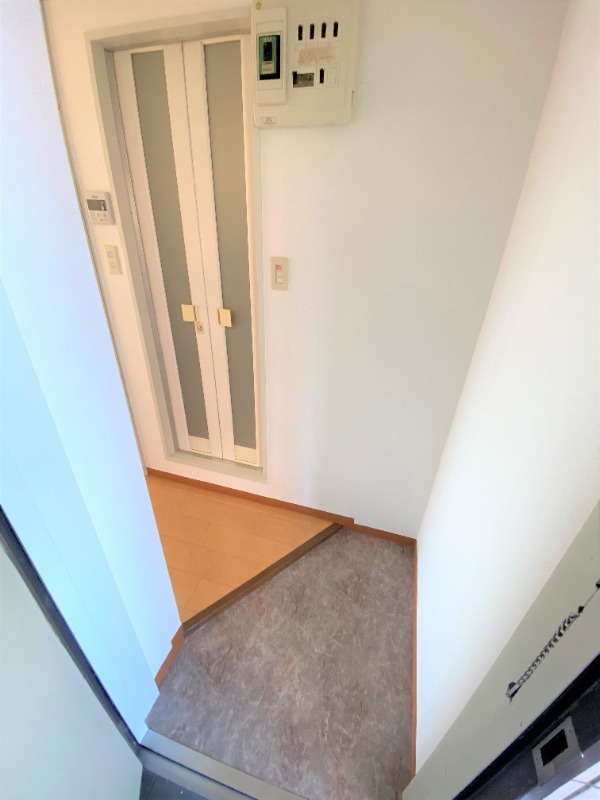 ビアメゾン・マミ常盤台 玄関