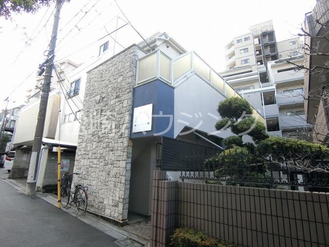 ブロードアロー1階 外観