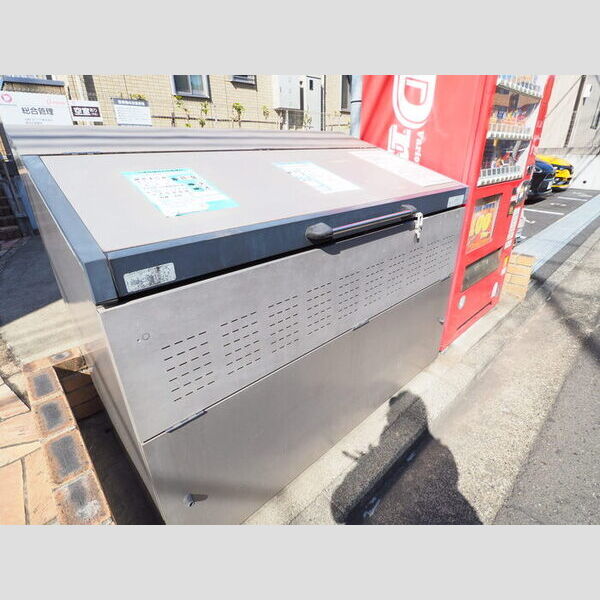 エトワールⅡ 敷地内ごみ置き場
