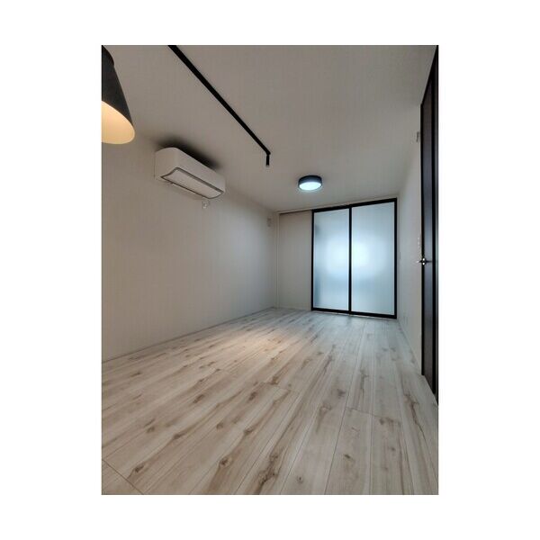 Forest　Maison　KOMAGOME　NORTH301号室 リビング