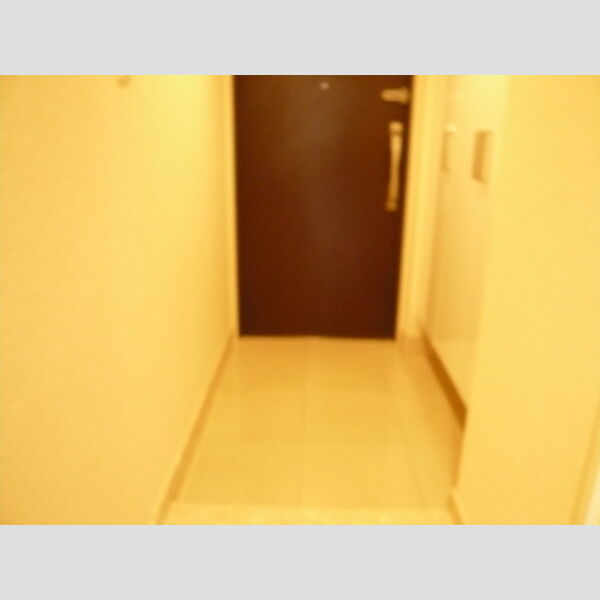 ハートビートベース横濱根岸101号室 玄関