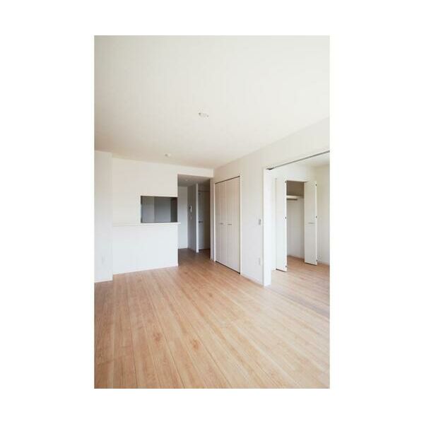 レザン東長沼201号室 同建物別部屋の参考画像