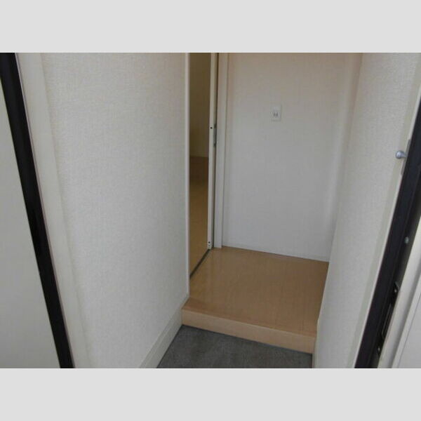 ルシェリア 玄関