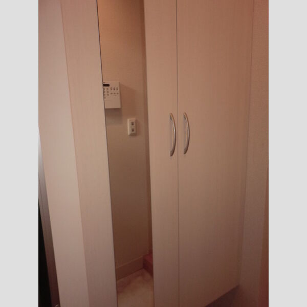 シャインハイツⅡⅢ　Ⅱ 玄関