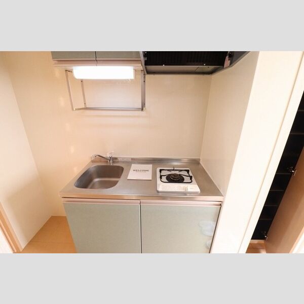 フレールヒル　(2) システムキッチン