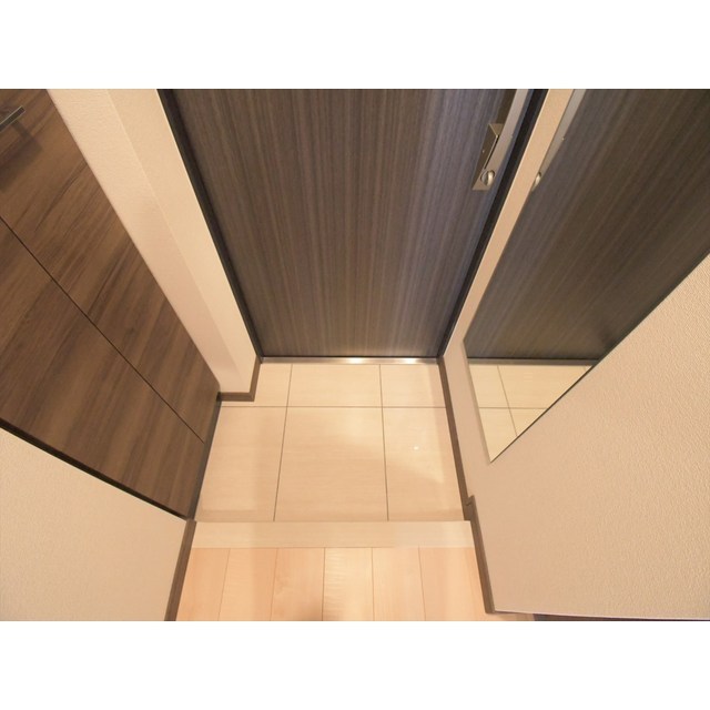 ＧＥＮＯＶＩＡ東中野ｓｋｙｇａｒｄｅｎ0706号室 玄関