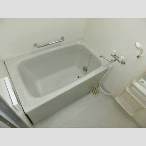 オーシャンビュー弐番館303号室 浴室