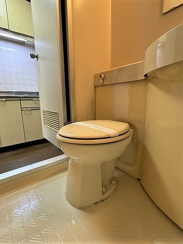 メゾンパール豊玉 トイレ(3点UB)　※前回募集時2024年1月撮影