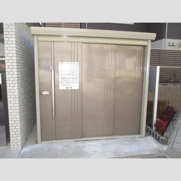 Salle　de sejour【シャルドセジュール】 ゴミ箱