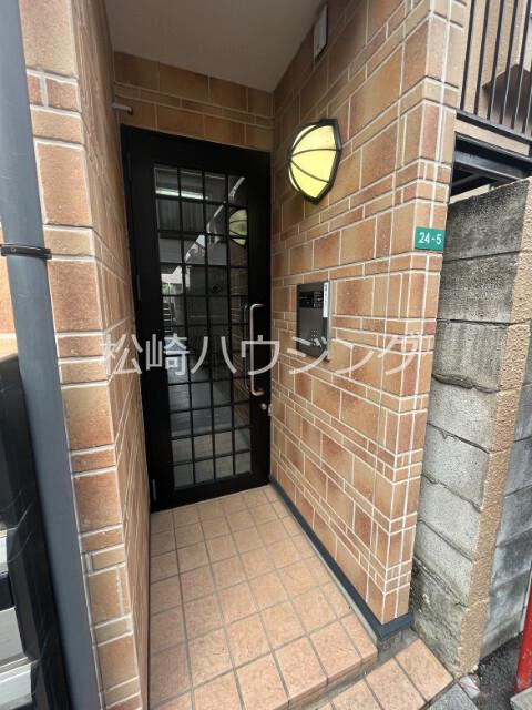 ライフピアロワール1階 エントランス