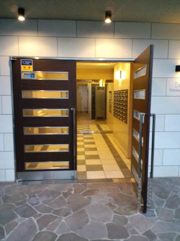 バージュアル横濱あざみ野2階 エントランス