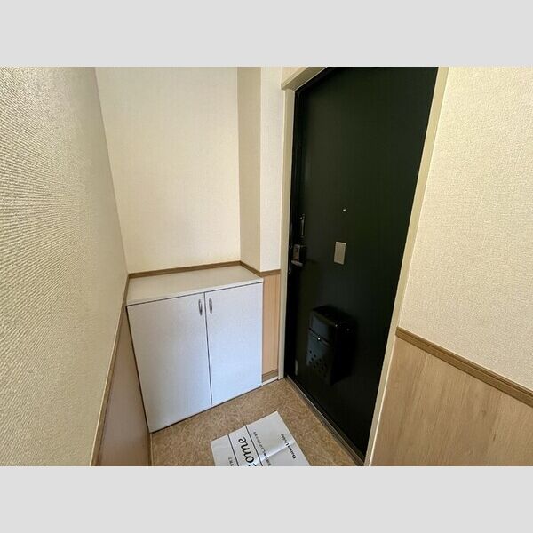 エクセル西船橋 玄関