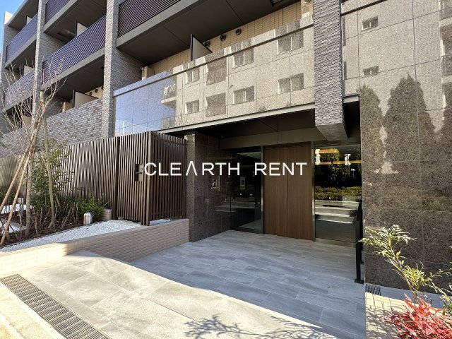 コンシェリア中野南台 ＴＨＥ ＲＥＳＩＤＥＮＣＥ2階 明るく上質な雰囲気のエントランス