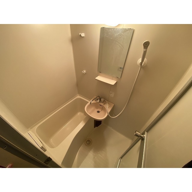 三番館竹下0302号室 浴室