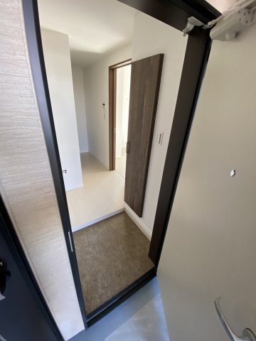 ベイルーム新杉田103号室 玄関