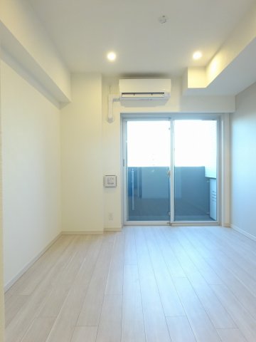 ザ・レジデンス・オブ・トーキョーＫＫ０６403号室 リビング