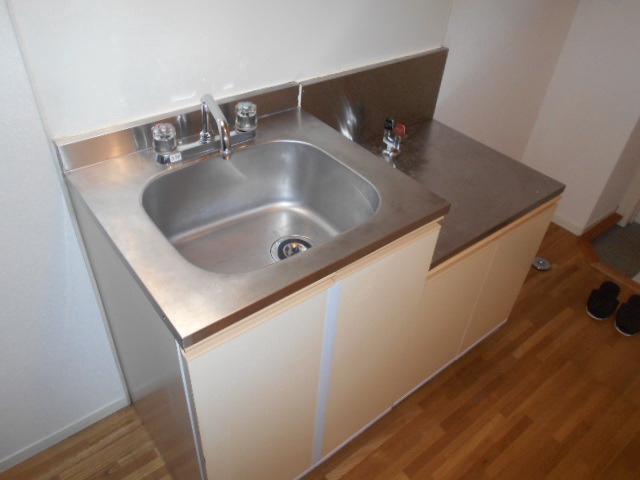 ジュネスドミール1階 キッチン