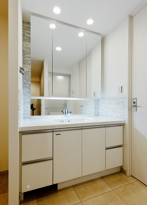 グランドコンシェルジュ六本木19階 ※カラータイプ異なります