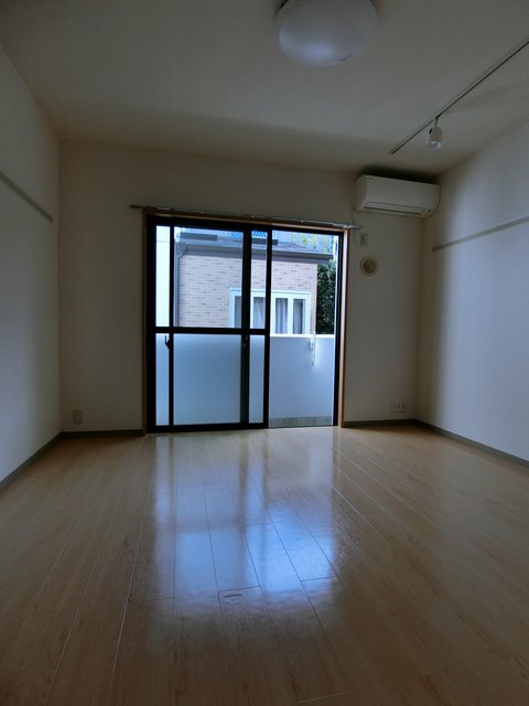 0105号室