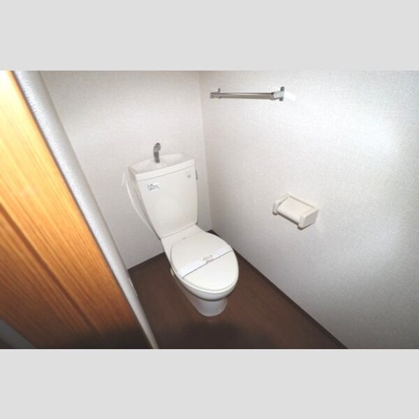 アルカンシェル202号室 トイレ