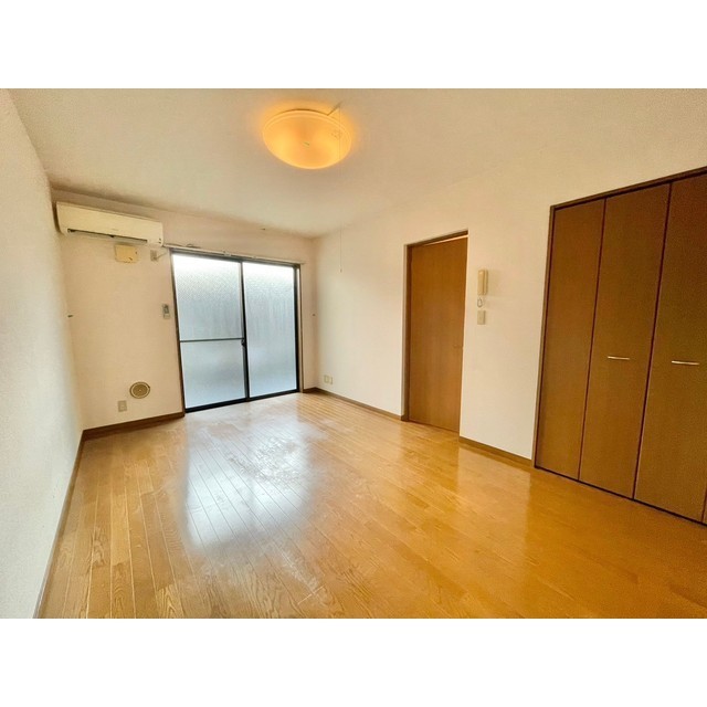 アムール とつか ※別のお部屋の参考写真です