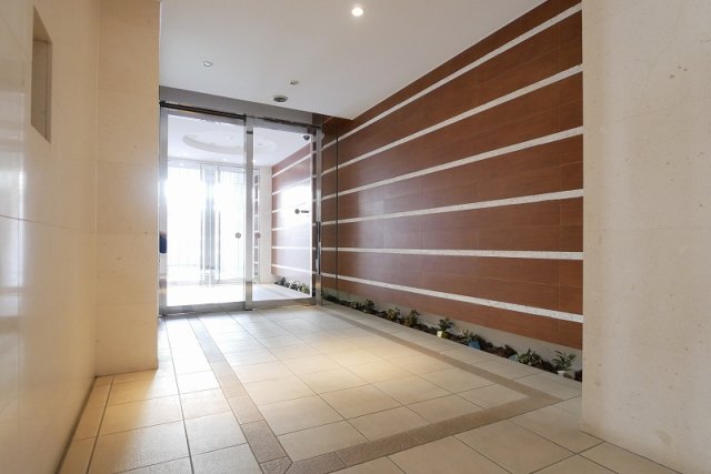 ＰＲＥＭＩＵＭ　ＣＵＢＥ都立大学#mo3階 外観