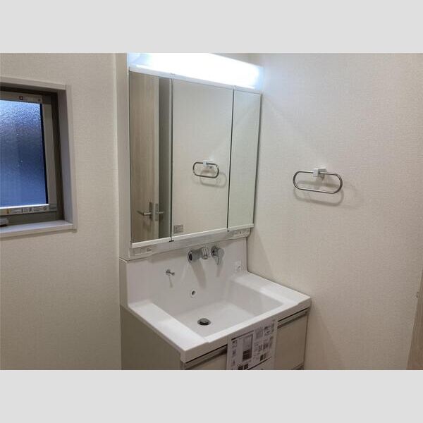 マイホームネクスト霞ヶ関東 洗面