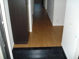 グリーンヴィレッジ102号室 玄関