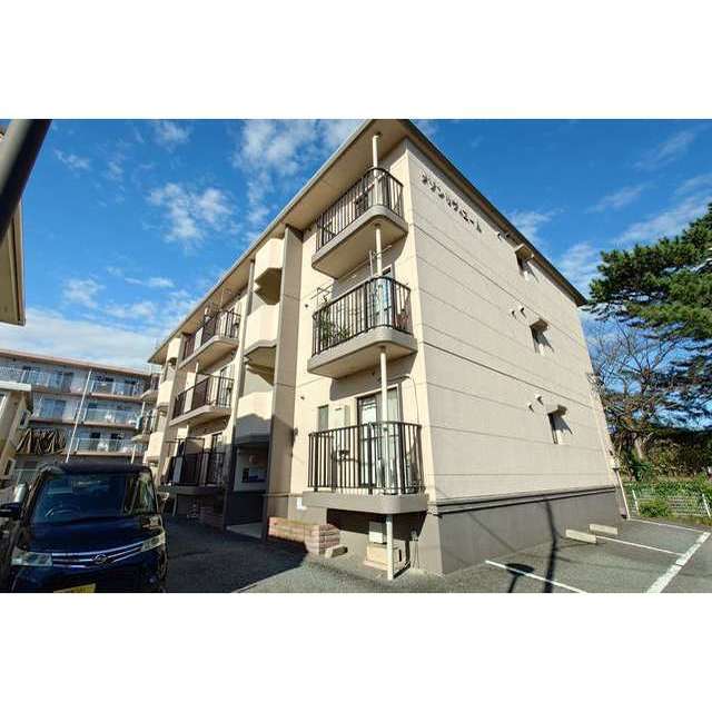 メゾンリヴィエール301号室 外観