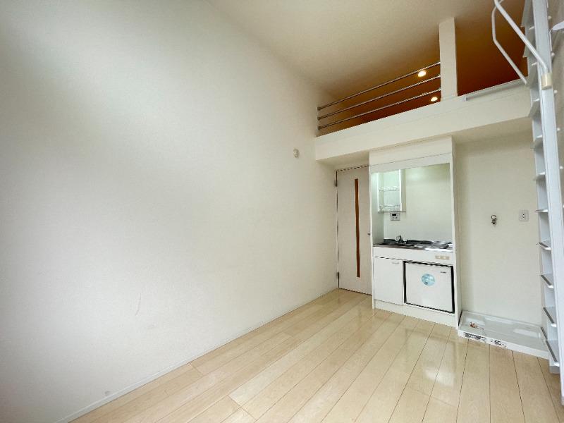 パインズデフィⅢ リビング